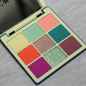 Anastasia Beverly Hills Norvina Mini Vol. 2 Eyeshadow Palette